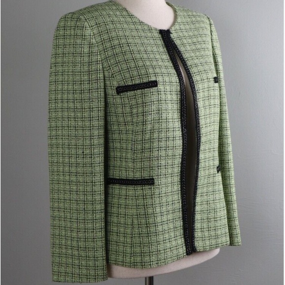 Structured Hook Closure Plaid Lined Jacket - Picture 3 of 5